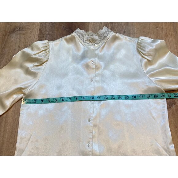 Vintage Gunne Sax Victorian Ivory Lace Back Button-Up Blouse With High Collar 11 - Picture 8 of 10